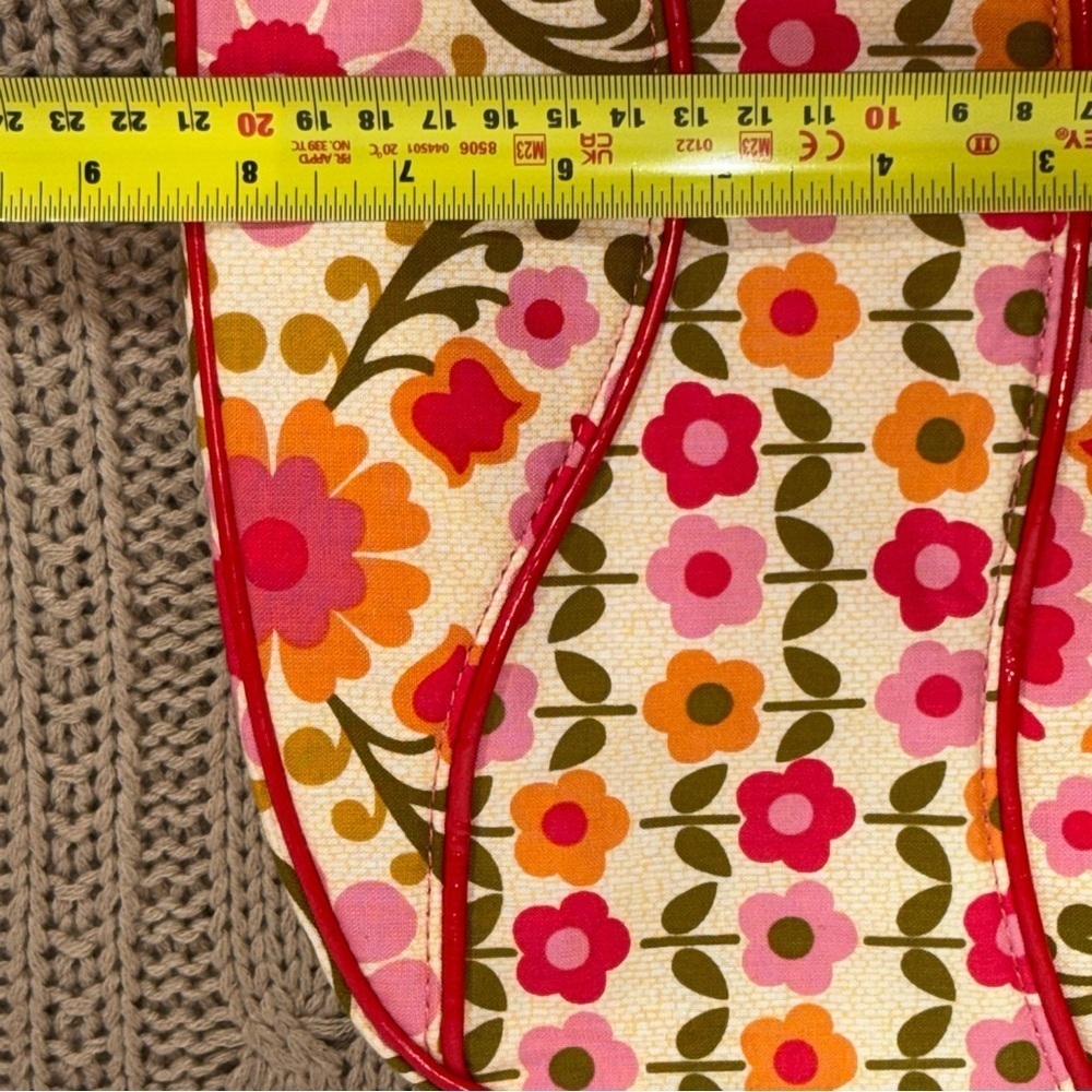 2/$30 Vera Bradley Hobo Folkloric Shoulder Bag - Picture 10 of 12
